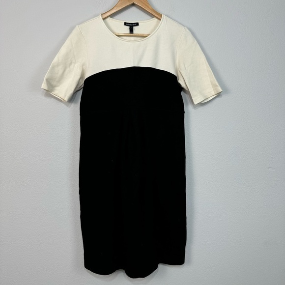Isabella Oliver Short Sleeve Pullover Black Ivory Maternity Dress Size 10 - Picture 1 of 10